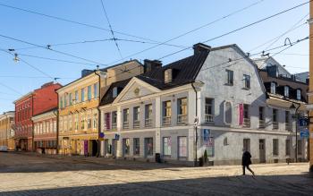 Ajan ja paikan mosaiikkeja – uusi teos kutsuu tutkimusmatkalle kaupunkikulttuuriin